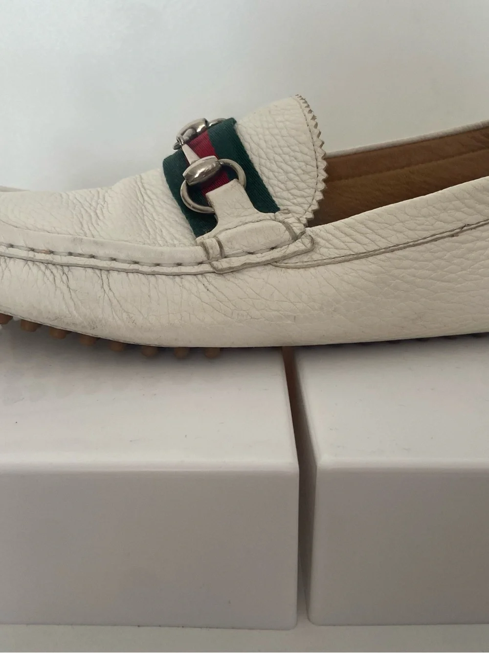 Authentic Gucci White Leather Men's Horsebit Loafers
